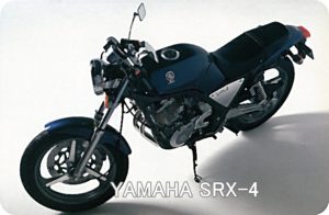 YAMAHA_SRX-4